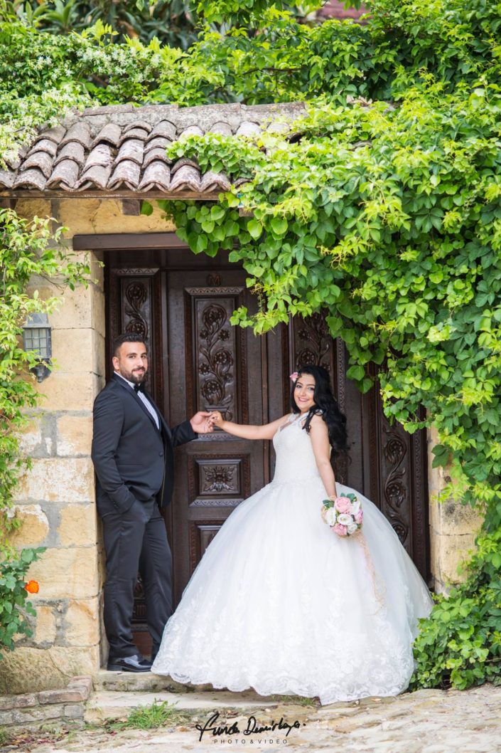 Havva ve Adem Küçükkuyu Yeşilyurt Dış mekan düğün fotoğrafları. düğün fotoğrafçısı funda demirkaya (4)